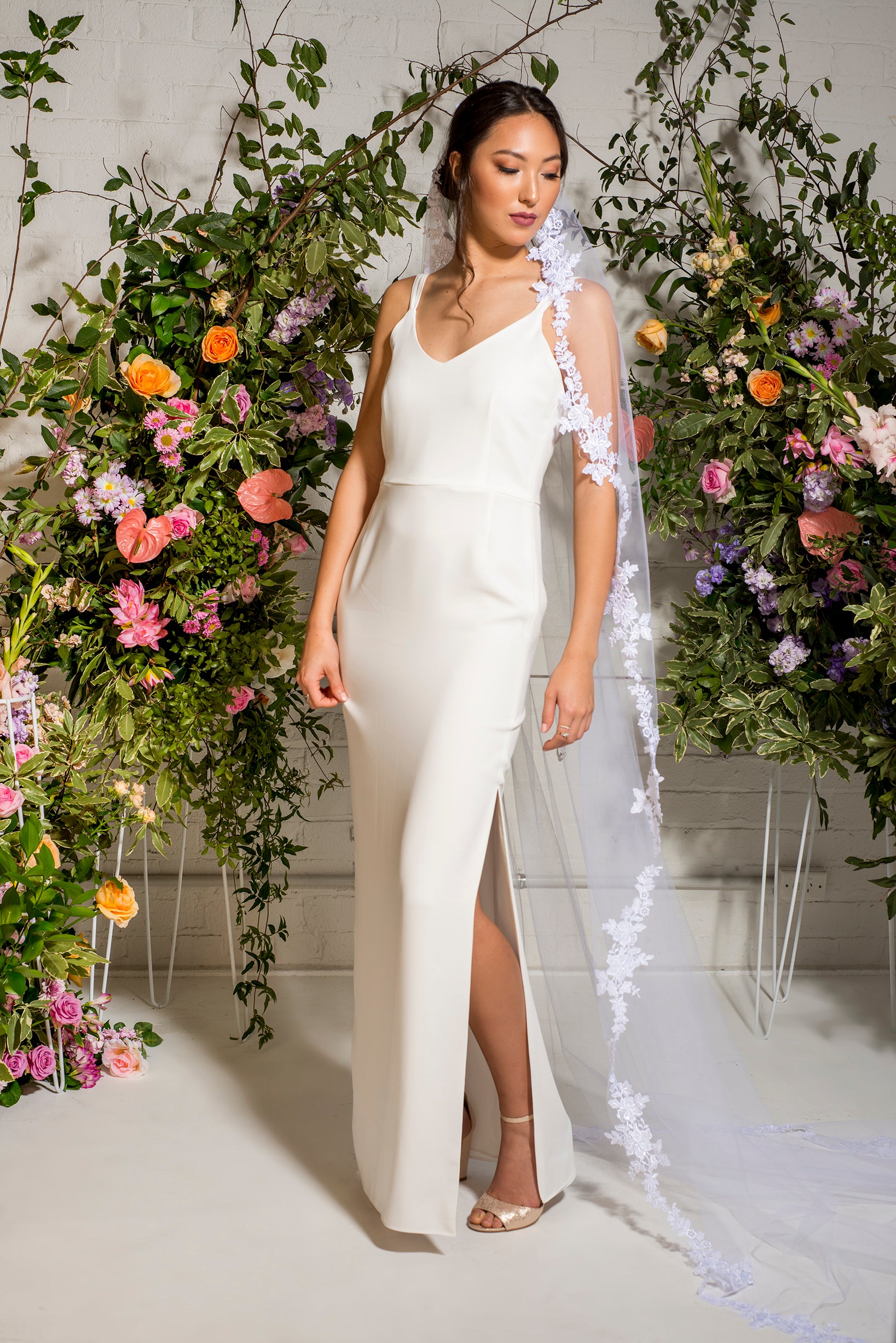 VEIL - 3m Hand-sewn Lace
